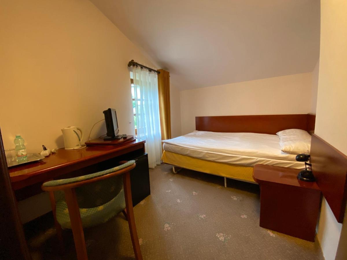 Hotel Grant Крыница-Здруй Экстерьер фото